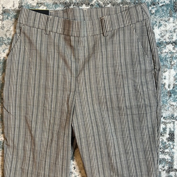 Taupe Houndstooth Pants - Picture 6 of 7